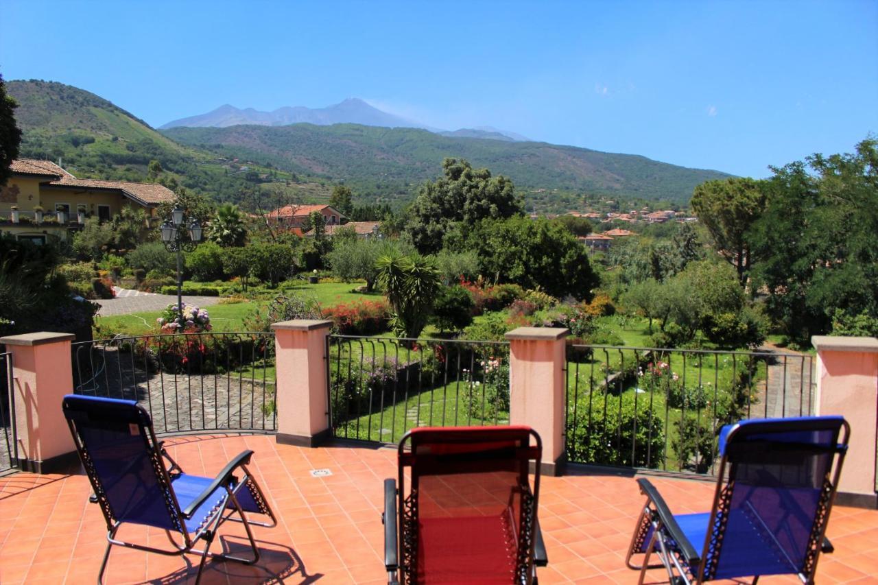 Villa Vulcano, Tra L'Etna E Il Mare Zafferana Etnea Exterior foto