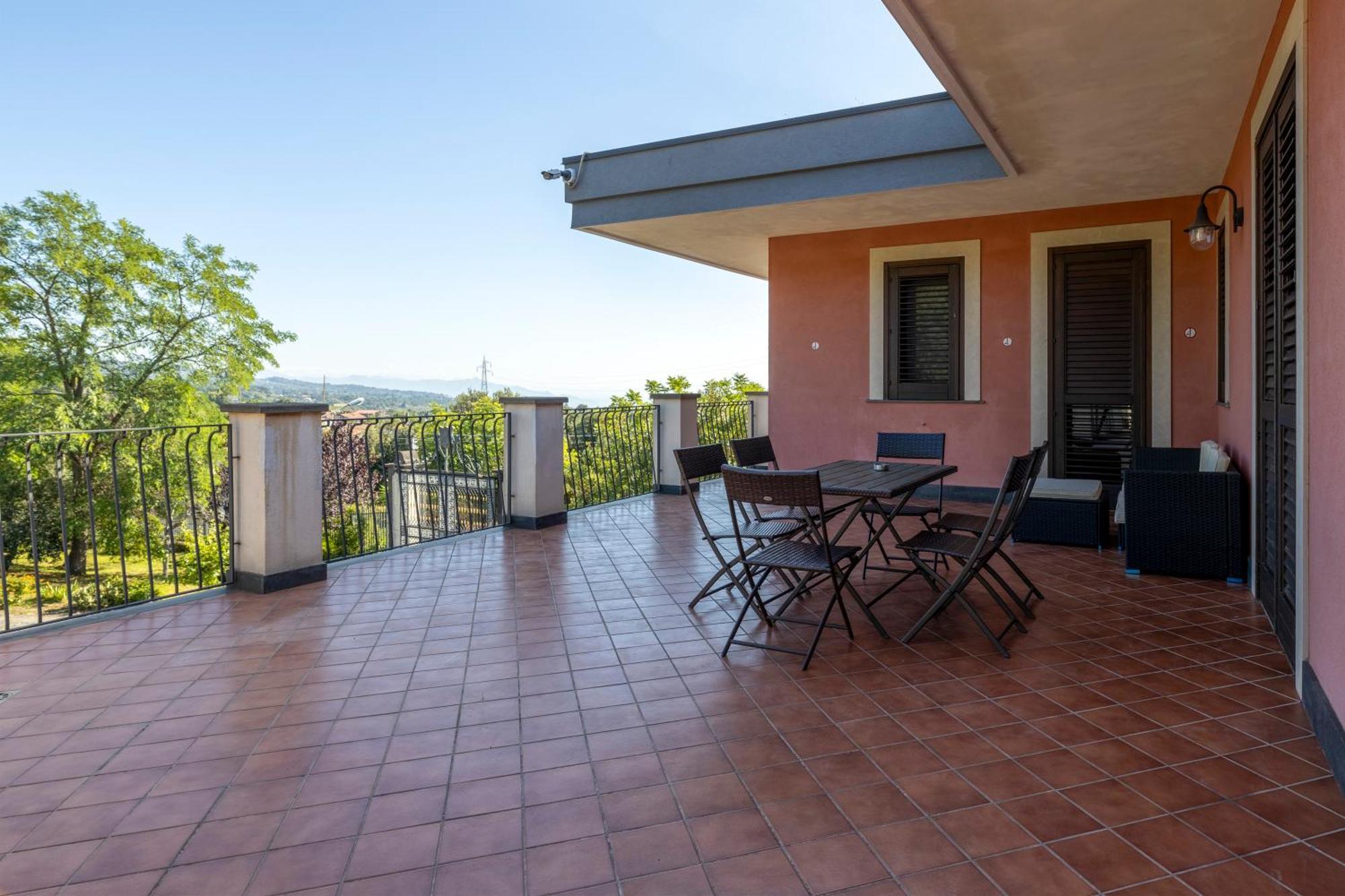 Villa Vulcano, Tra L'Etna E Il Mare Zafferana Etnea Exterior foto